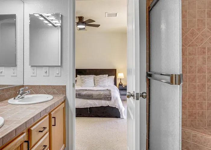 Near Golf Courses: Poolside Paradise In Yuma! * Fortuna
